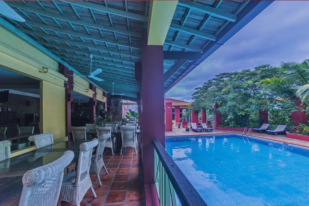 The Harbor Lights Palace Sihanoukville Exterior photo